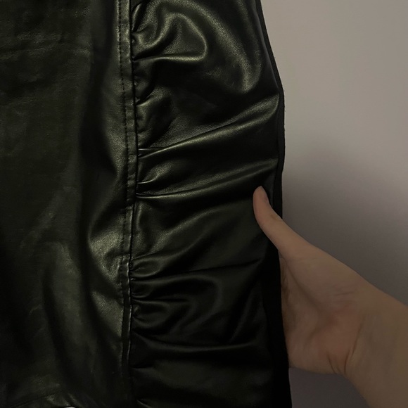 Leather mini dress - Picture 3 of 3